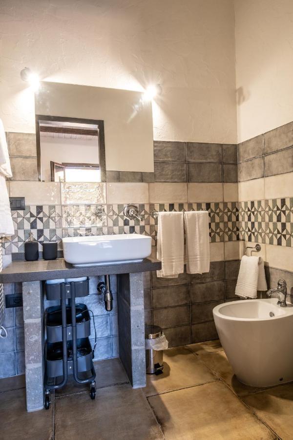 Il Rifugio Dei Minatori Hotell Iglesias Exteriör bild