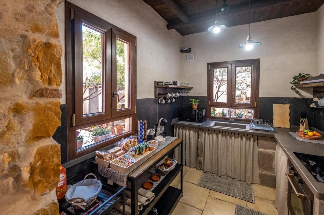 Il Rifugio Dei Minatori Hotell Iglesias Exteriör bild