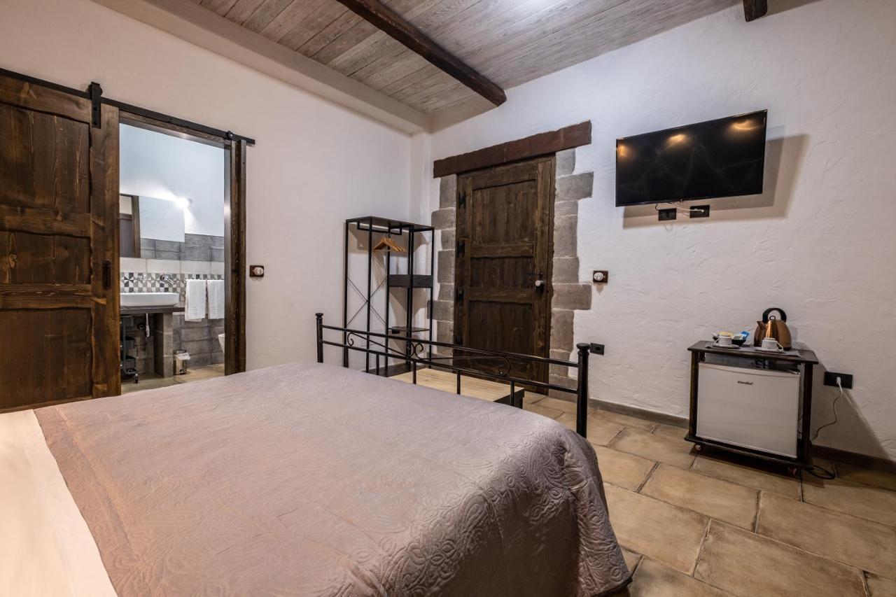 Il Rifugio Dei Minatori Hotell Iglesias Exteriör bild